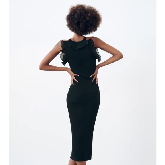 Zara Ruffled knit dress - Picture 2 of 3